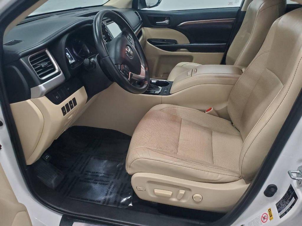used 2019 Toyota Highlander Hybrid car, priced at $23,994