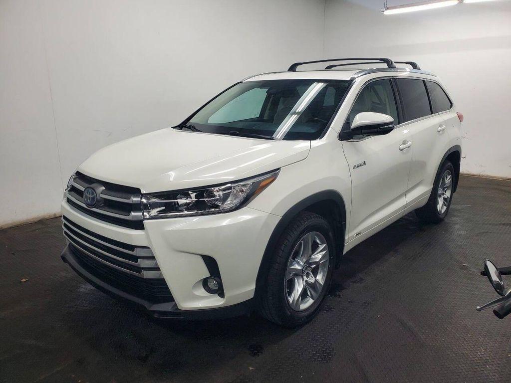 used 2019 Toyota Highlander Hybrid car, priced at $23,994