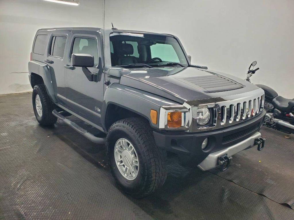 used 2009 Hummer H3 car, priced at $12,499