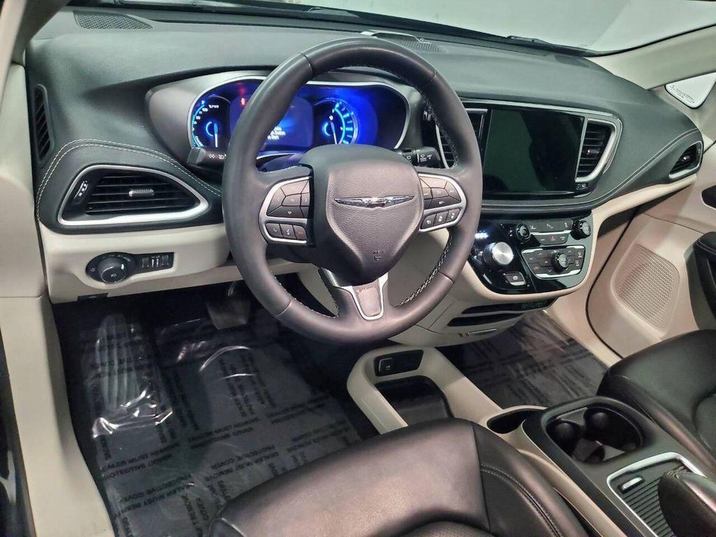 used 2023 Chrysler Pacifica Hybrid car, priced at $21,999