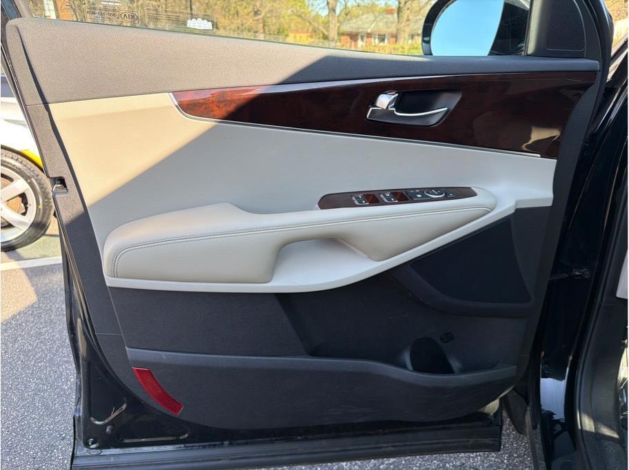 used 2018 Kia Sorento car, priced at $10,988