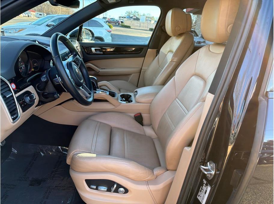 used 2020 Porsche Cayenne car, priced at $38,988