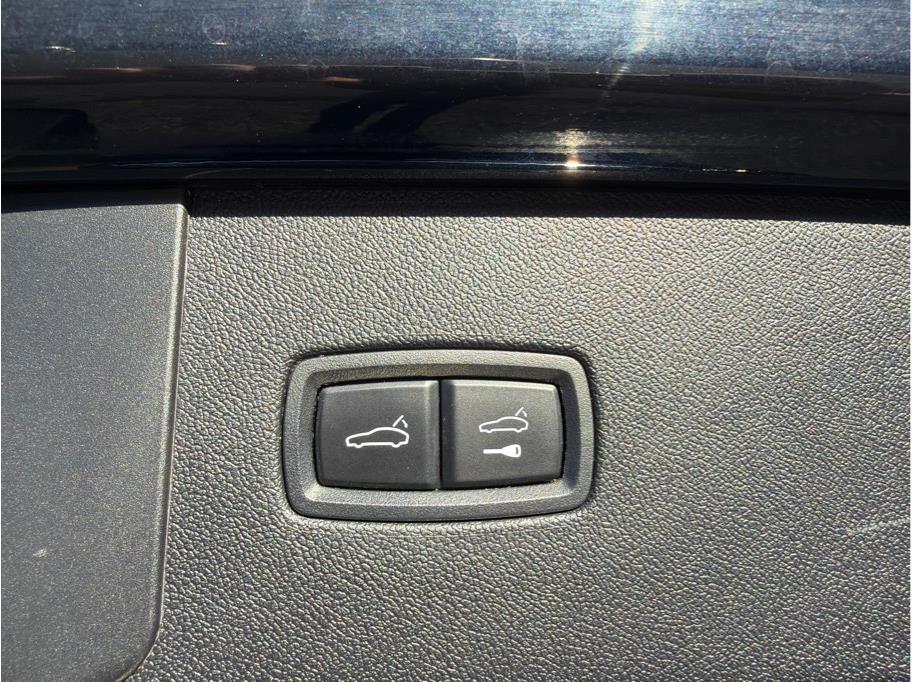 used 2020 Porsche Cayenne car, priced at $38,988