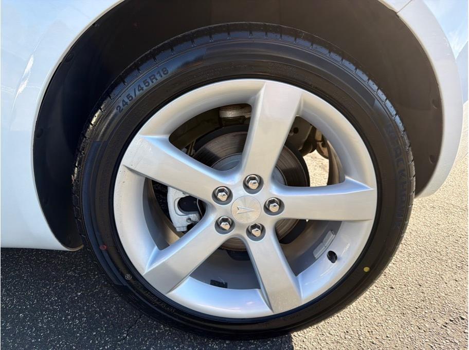 used 2006 Pontiac Solstice car, priced at $10,988