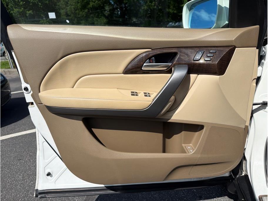 used 2013 Acura MDX car, priced at $10,988