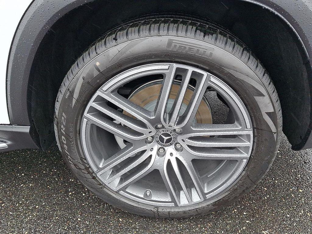 new 2026 Mercedes-Benz GLS 450 car, priced at $100,285