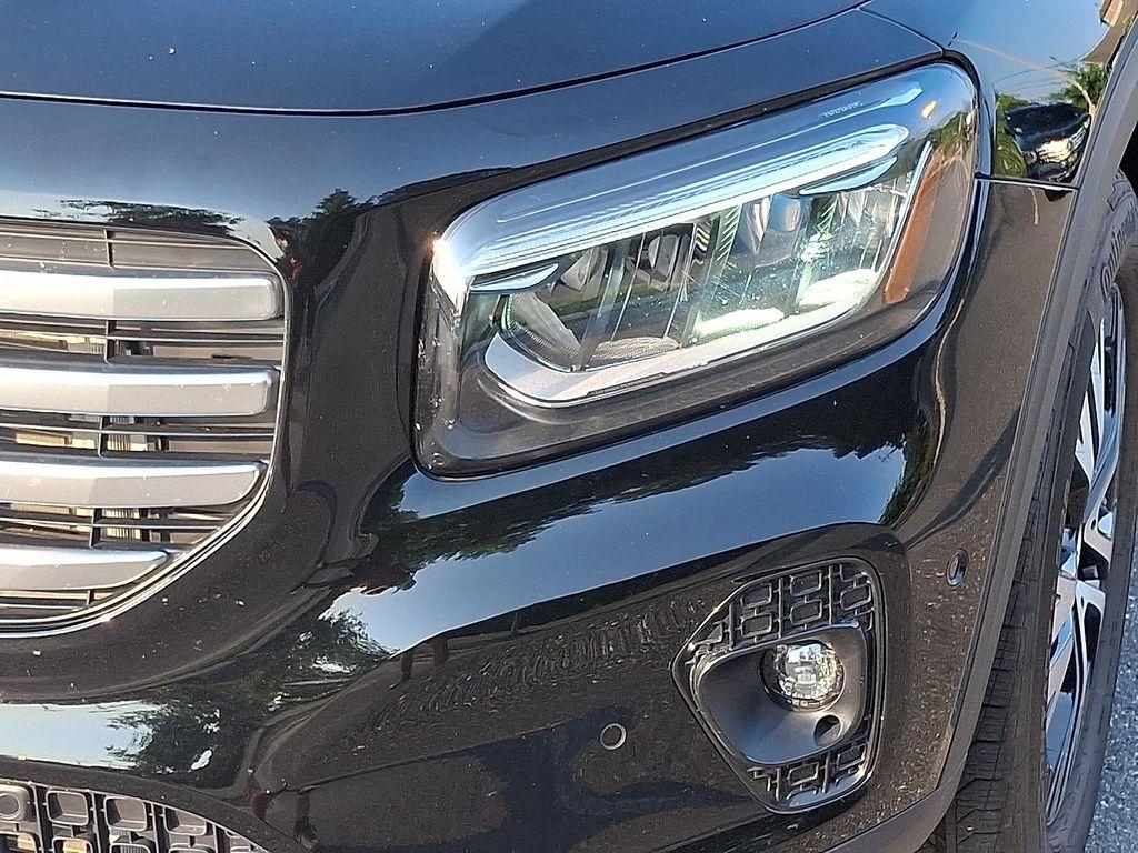 used 2024 Mercedes-Benz GLB 250 car, priced at $37,781