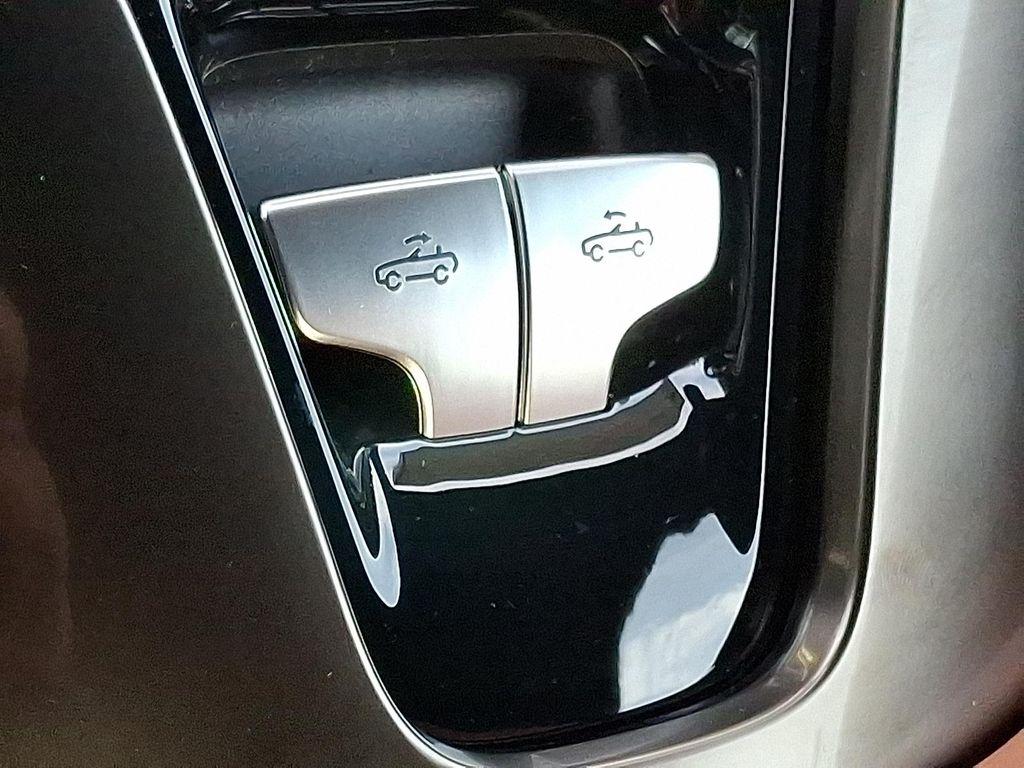 new 2026 Mercedes-Benz AMG SL 43 car, priced at $120,060