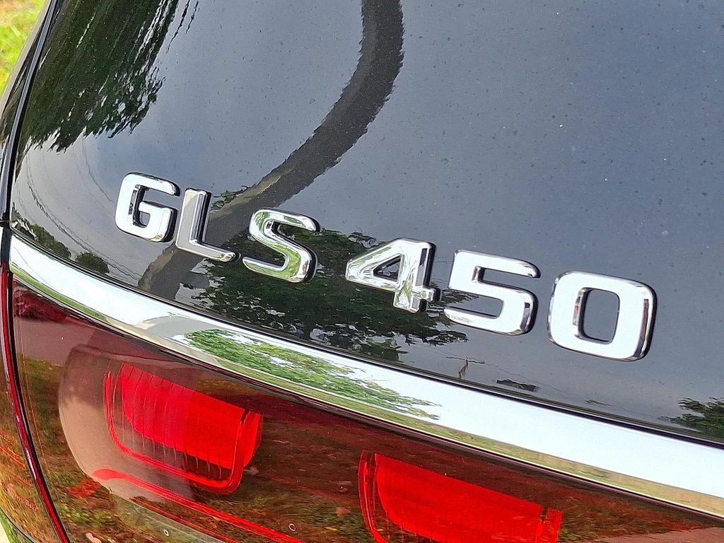 new 2026 Mercedes-Benz GLS 450 car, priced at $101,820