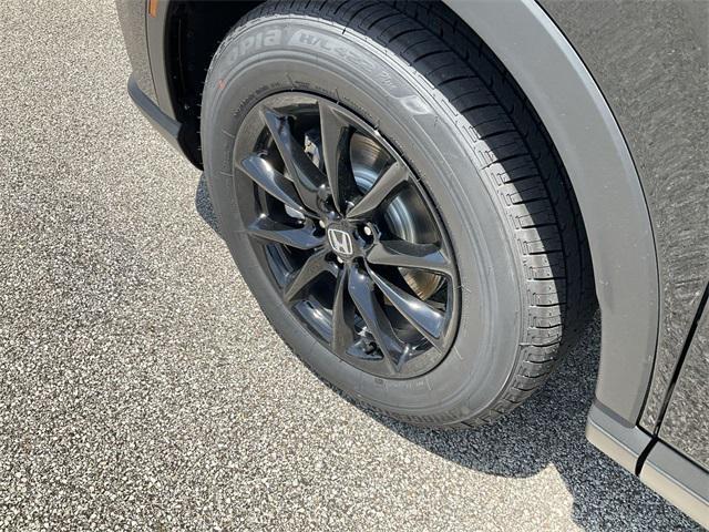 new 2026 Honda CR-V Hybrid car, priced at $41,675