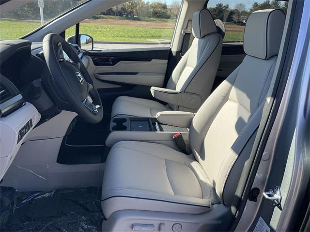 new 2026 Honda Odyssey car, priced at $48,990