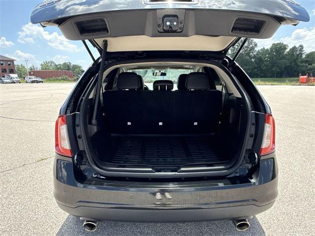 2014 Tuxedo Black Metallic Ford Edge