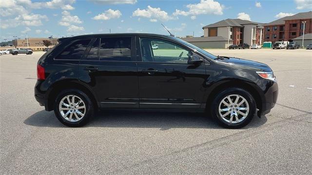 2014 Tuxedo Black Metallic Ford Edge