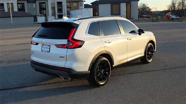 used 2025 Honda CR-V Hybrid car, priced at $35,977