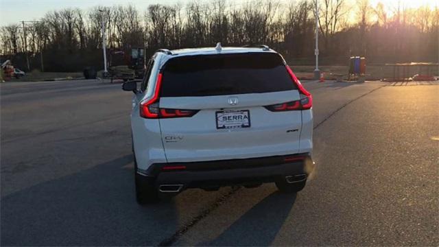 used 2025 Honda CR-V Hybrid car, priced at $35,977