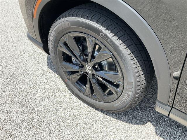 new 2026 Honda CR-V Hybrid car, priced at $43,700