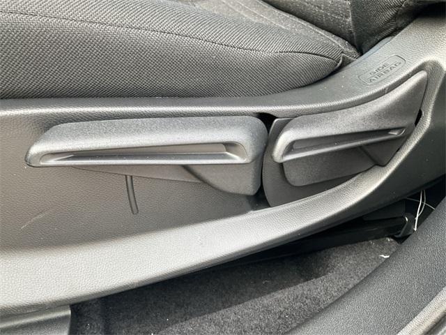 new 2026 Honda HR-V car, priced at $31,405