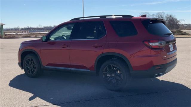 new 2025 Honda Pilot car, priced at $53,450