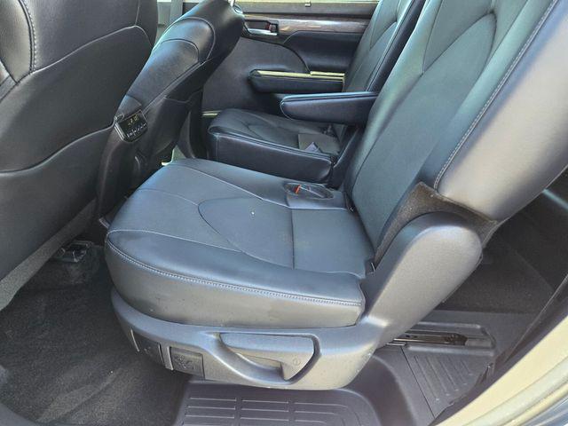 used 2024 Toyota Highlander car, priced at $41,288