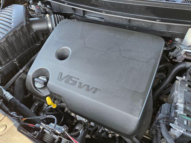 used 2023 Chevrolet Traverse car, priced at $36,688