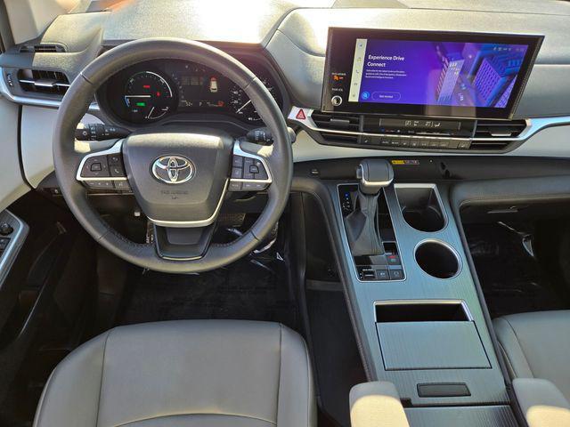 used 2025 Toyota Sienna car, priced at $46,188