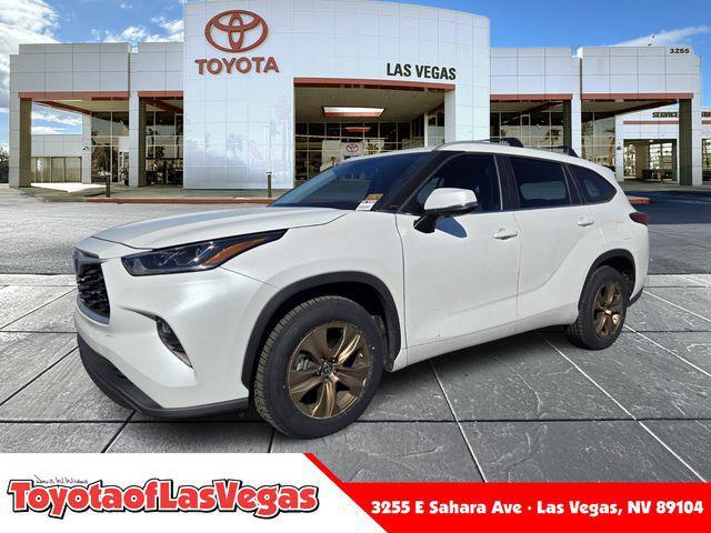 used 2023 Toyota Highlander Hybrid car, priced at $37,288