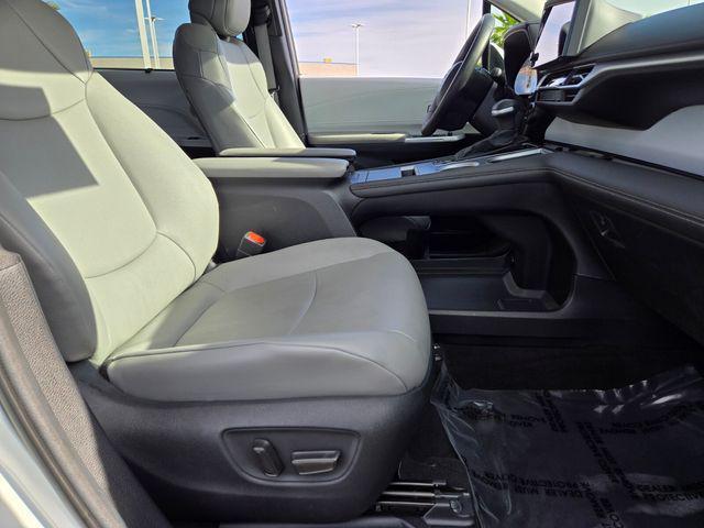 used 2025 Toyota Sienna car, priced at $45,988