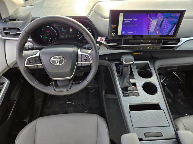 used 2025 Toyota Sienna car, priced at $45,988