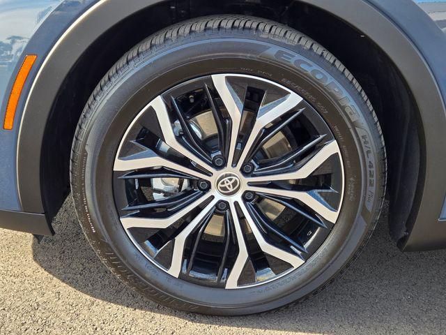 used 2026 Toyota Crown car, priced at $39,888