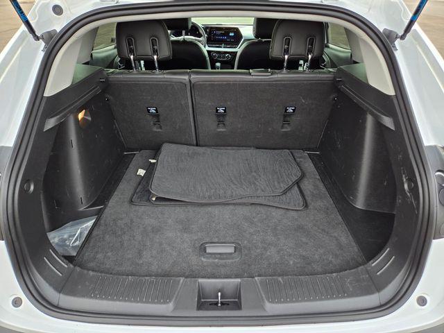 used 2024 Chevrolet Trax car, priced at $19,488