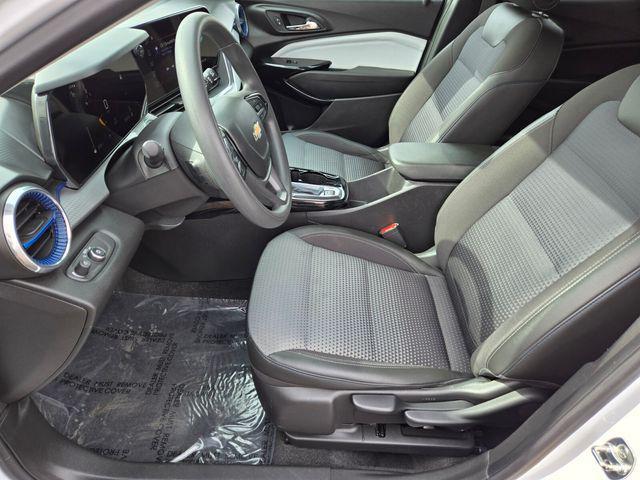 used 2024 Chevrolet Trax car, priced at $19,488