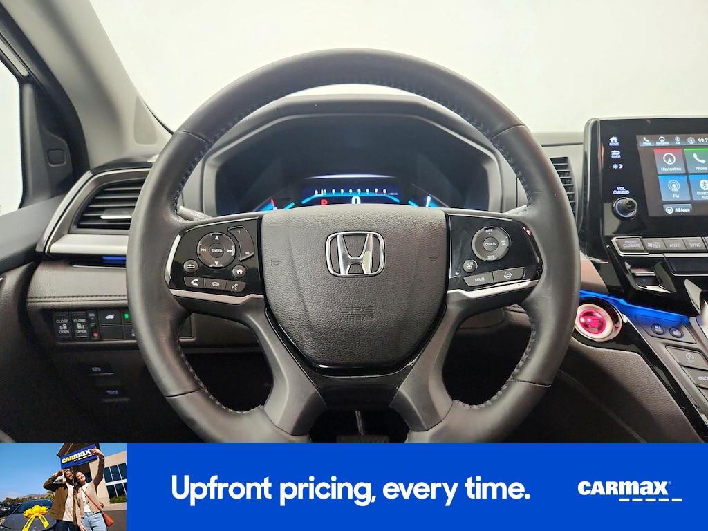 used 2018 Honda Odyssey car, priced at $27,998