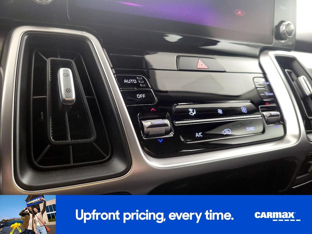 used 2022 Kia Sorento car, priced at $26,998