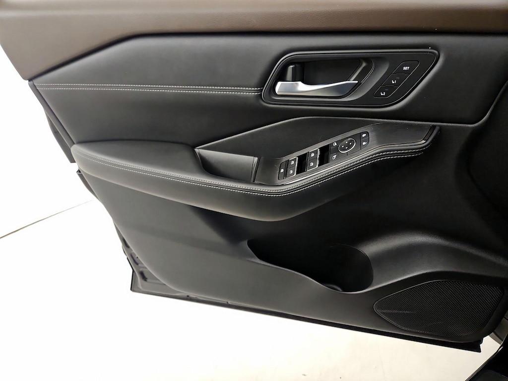 used 2023 Nissan Rogue car, priced at $27,998