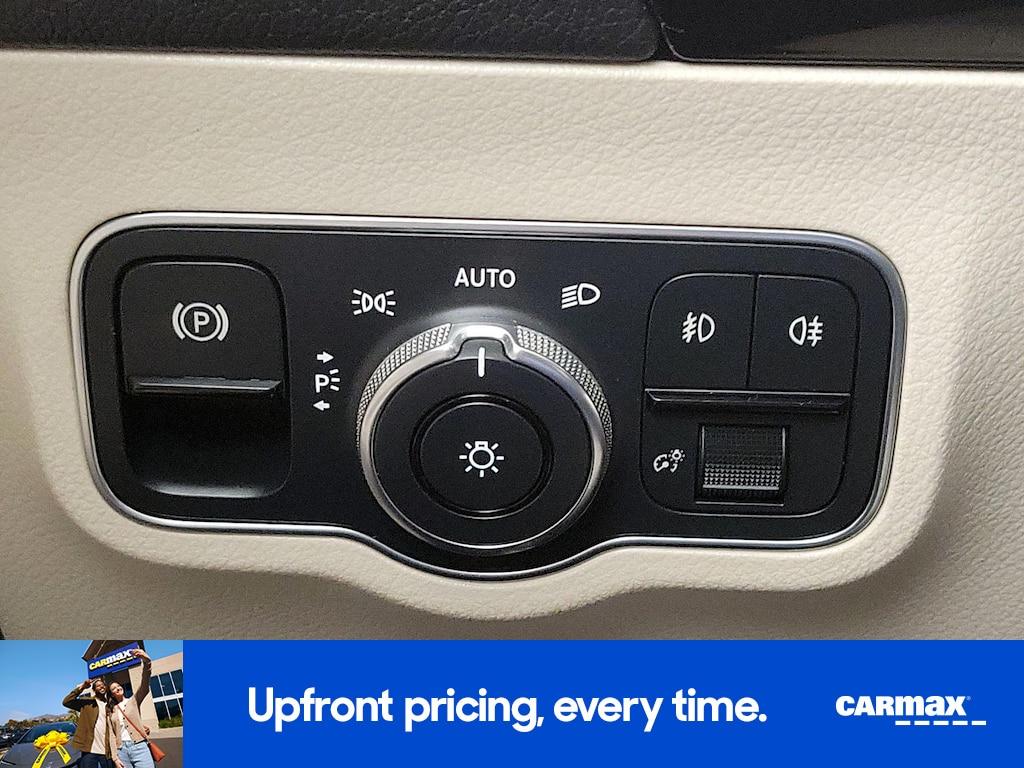 used 2021 Mercedes-Benz GLA 250 car, priced at $24,998