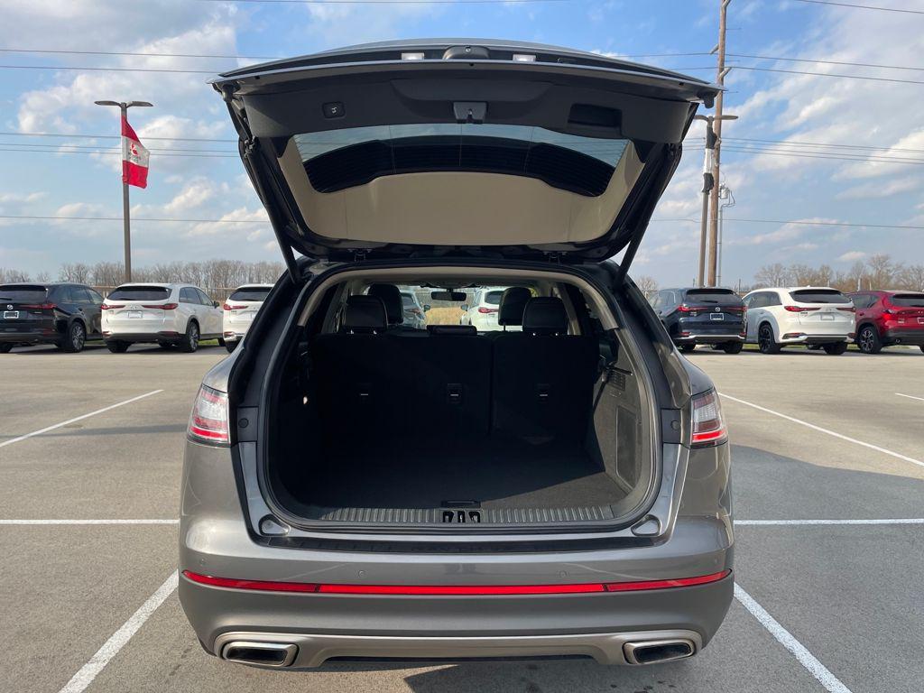 used 2023 Lincoln Nautilus car, priced at $33,452