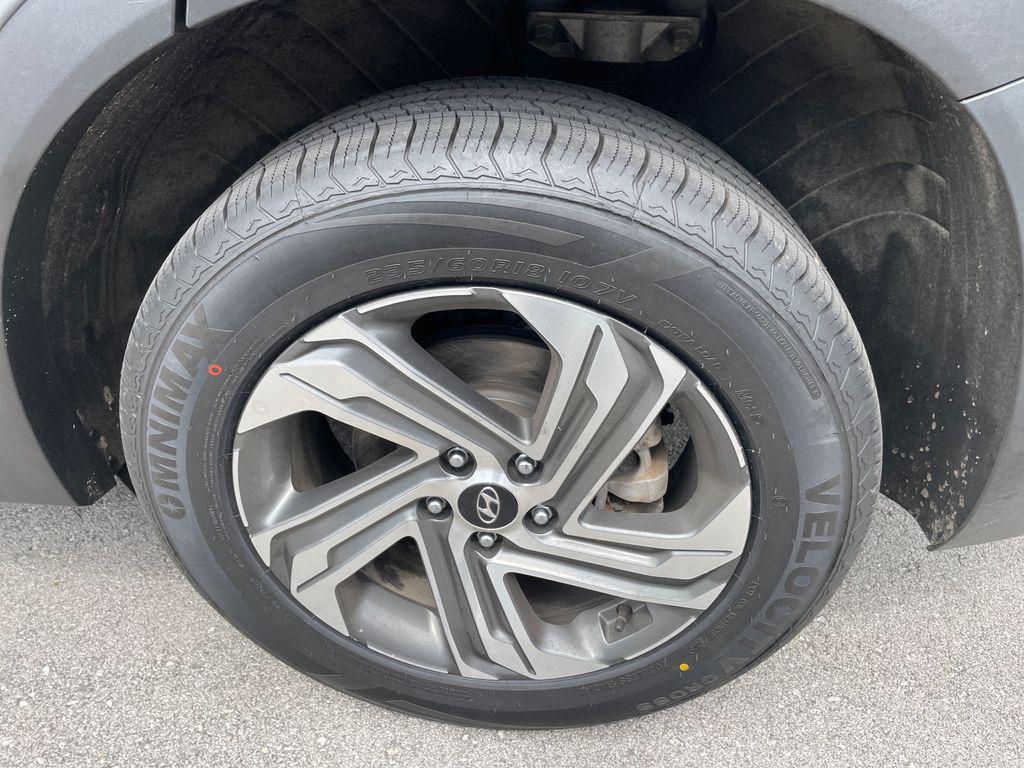 used 2023 Hyundai Santa Fe car, priced at $21,804