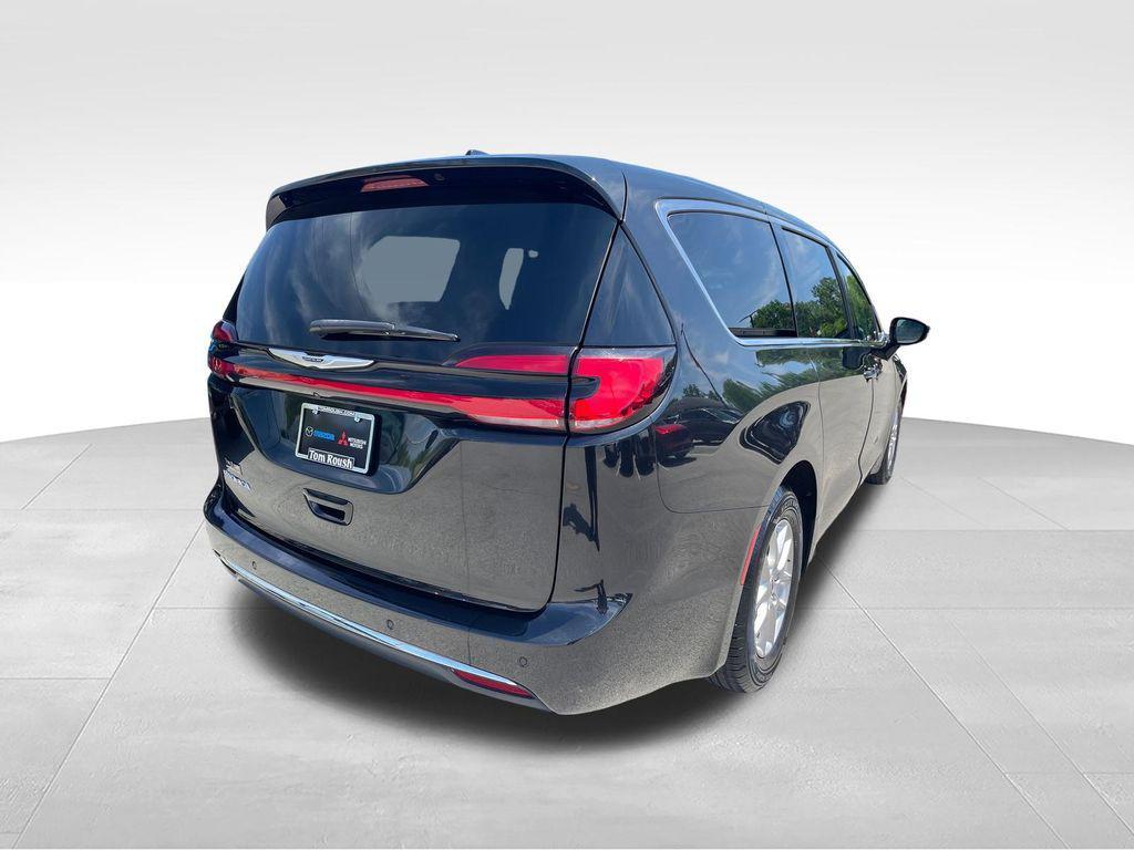 used 2024 Chrysler Pacifica car, priced at $26,193