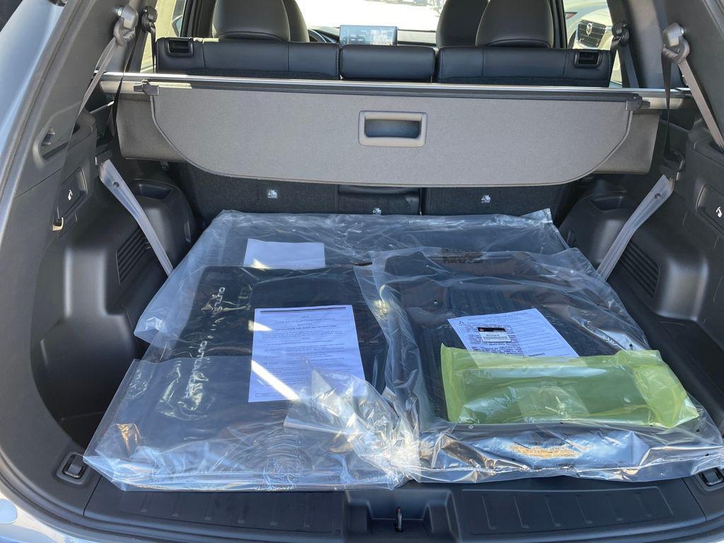 new 2026 Mitsubishi Outlander car, priced at $38,440