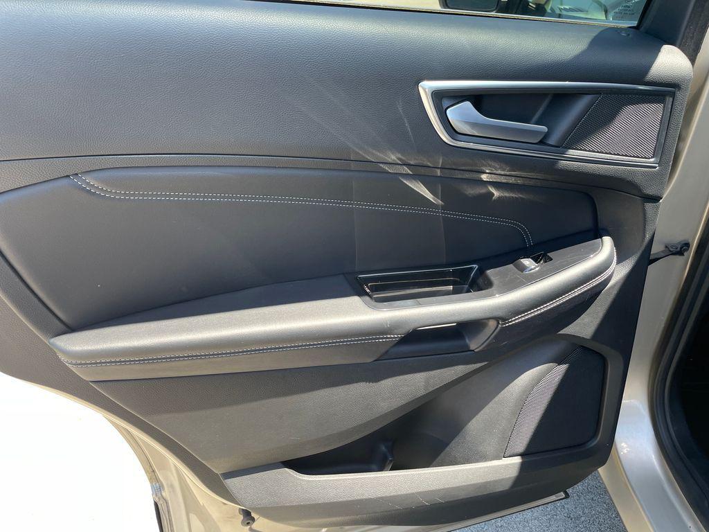 used 2018 Ford Edge car, priced at $15,003