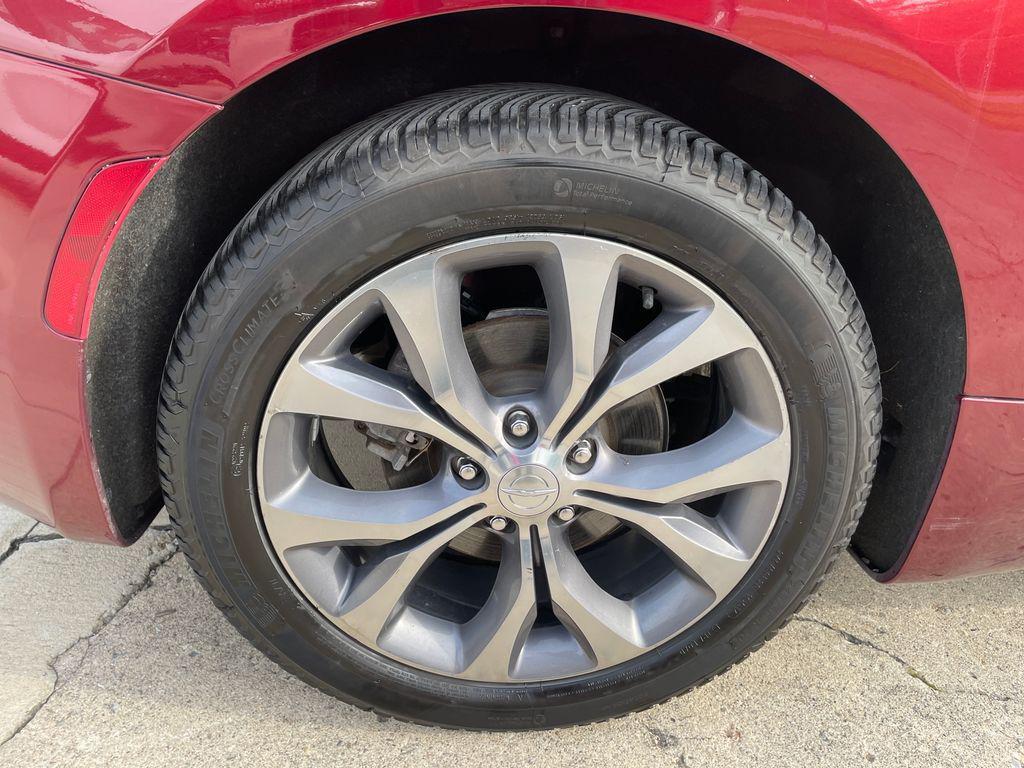 used 2020 Chrysler Pacifica car, priced at $22,395