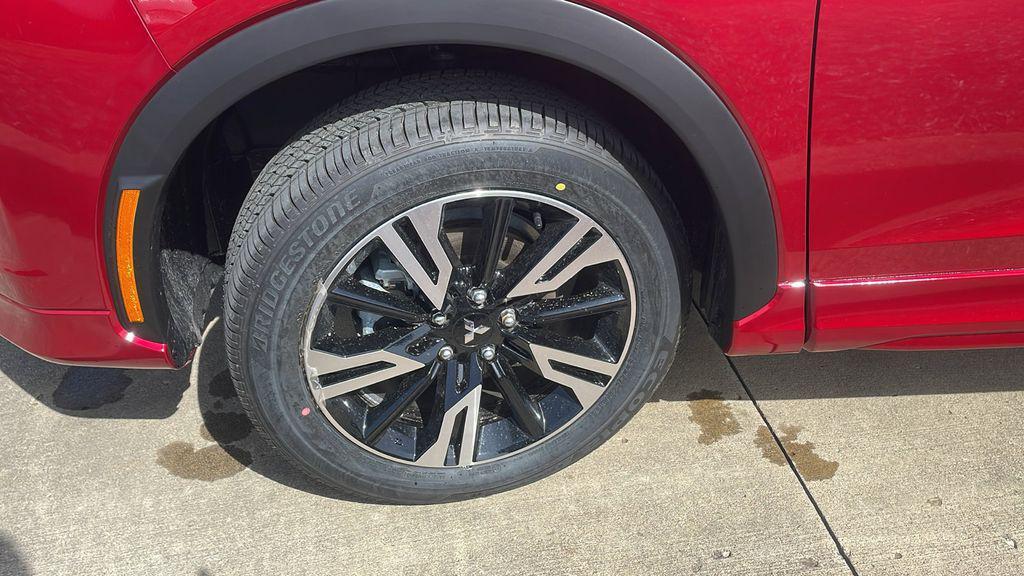 new 2025 Mitsubishi Eclipse Cross car, priced at $30,030