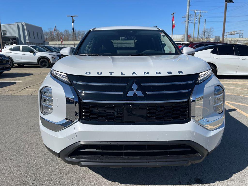 new 2026 Mitsubishi Outlander car, priced at $34,530
