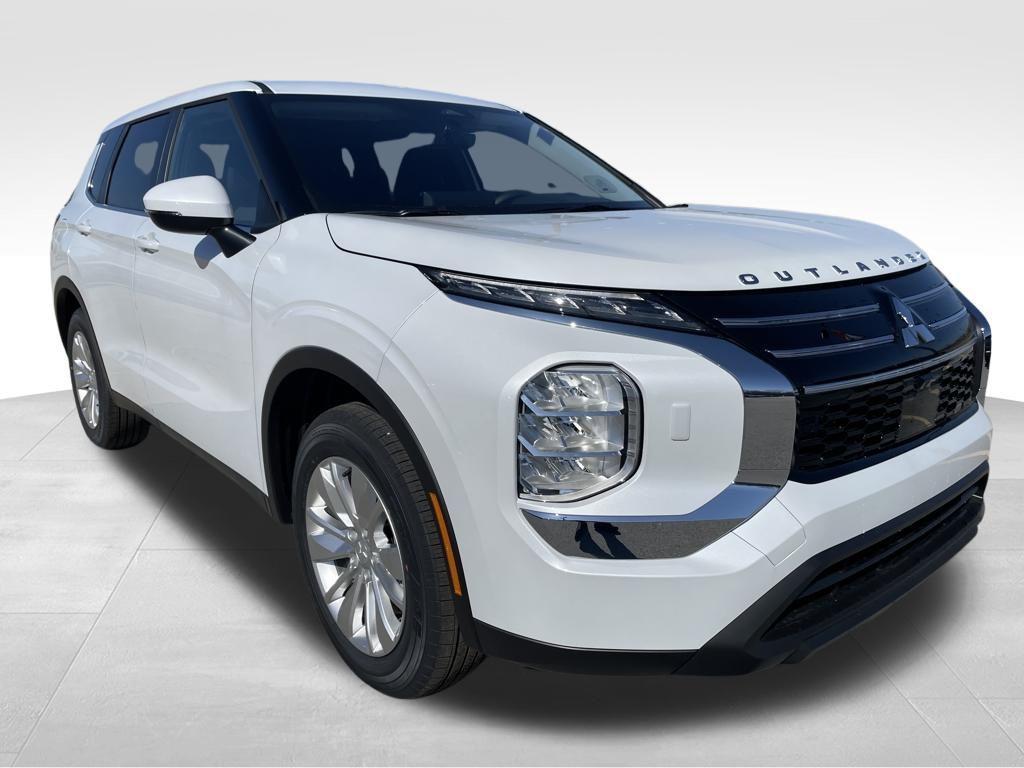 new 2026 Mitsubishi Outlander car, priced at $34,030