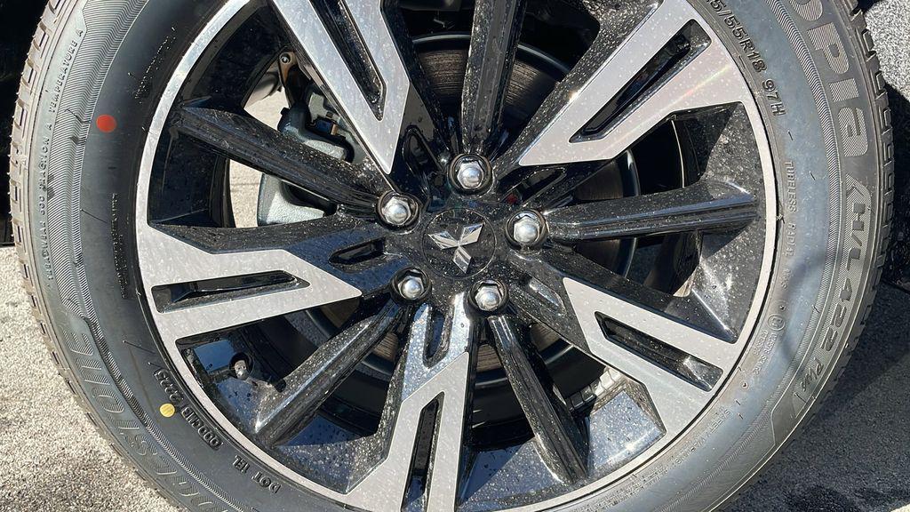 new 2025 Mitsubishi Eclipse Cross car, priced at $28,740