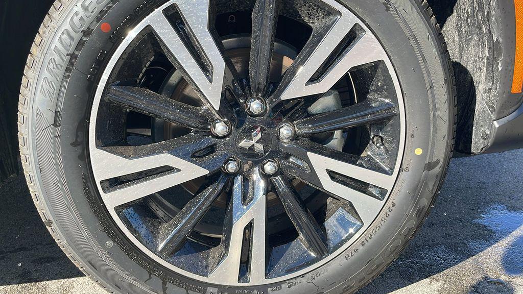 new 2025 Mitsubishi Eclipse Cross car, priced at $28,740