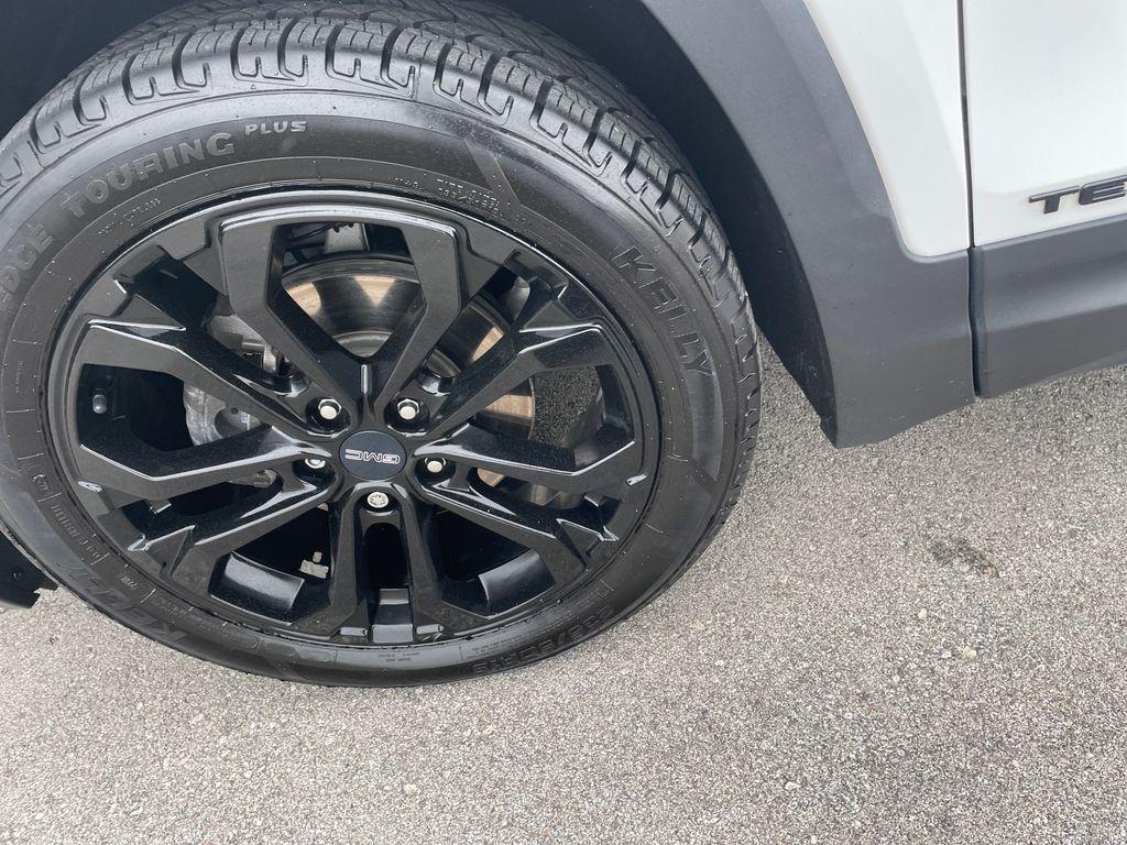 used 2020 GMC Terrain car, priced at $18,777