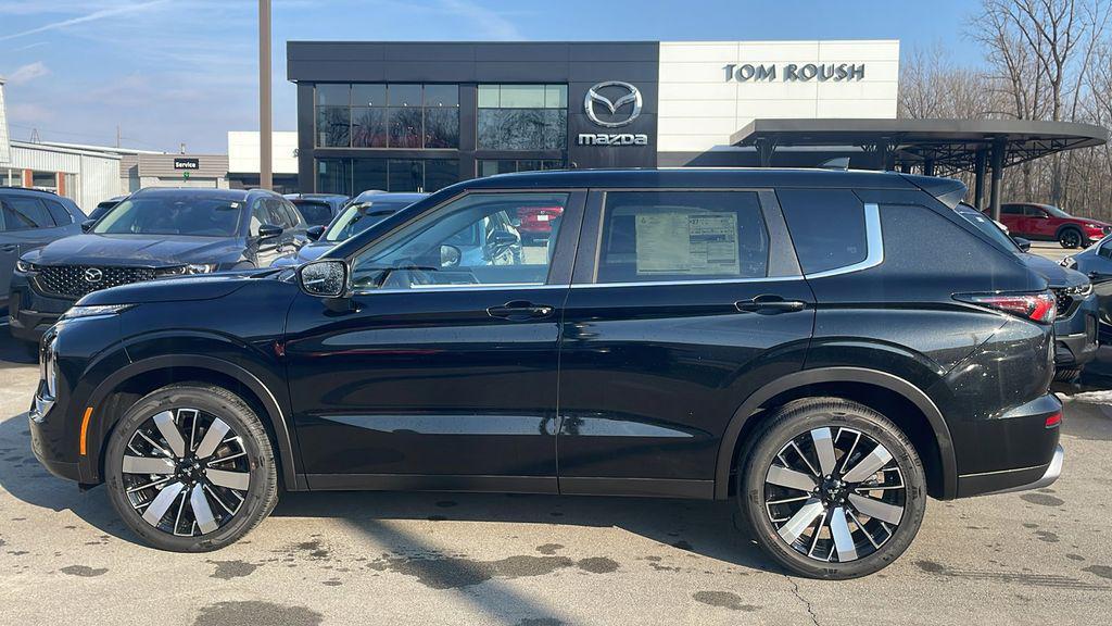 new 2026 Mitsubishi Outlander car, priced at $38,240