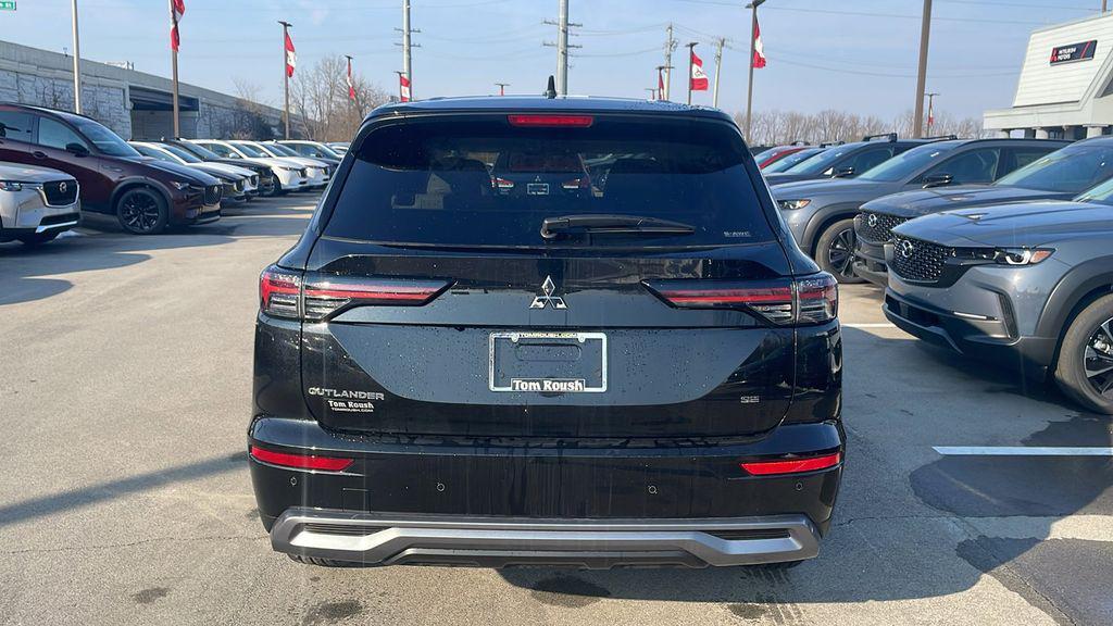 new 2026 Mitsubishi Outlander car, priced at $38,240