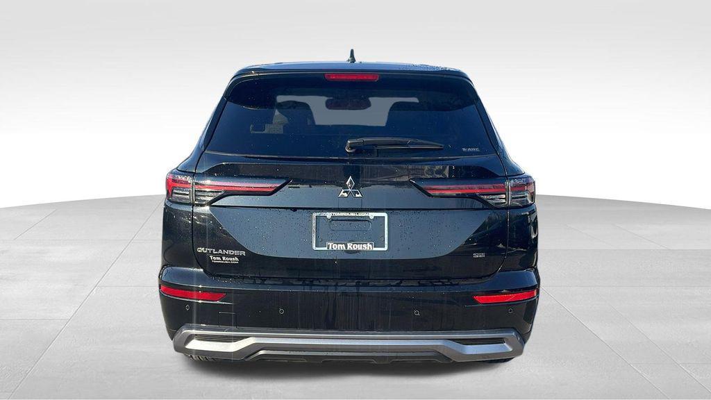 new 2026 Mitsubishi Outlander car, priced at $37,240